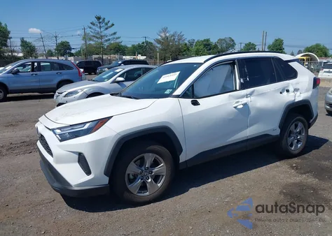 2024 Toyota Rav4 Le z USA, uszkodzony, nr VIN 2T3MWRFV7RW218050